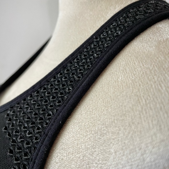 BEBE ACTIVE SPORT BRA, ACTIVE TOP, WOMENS, black, logo, sports back SIZE M - Picture 9 of 17